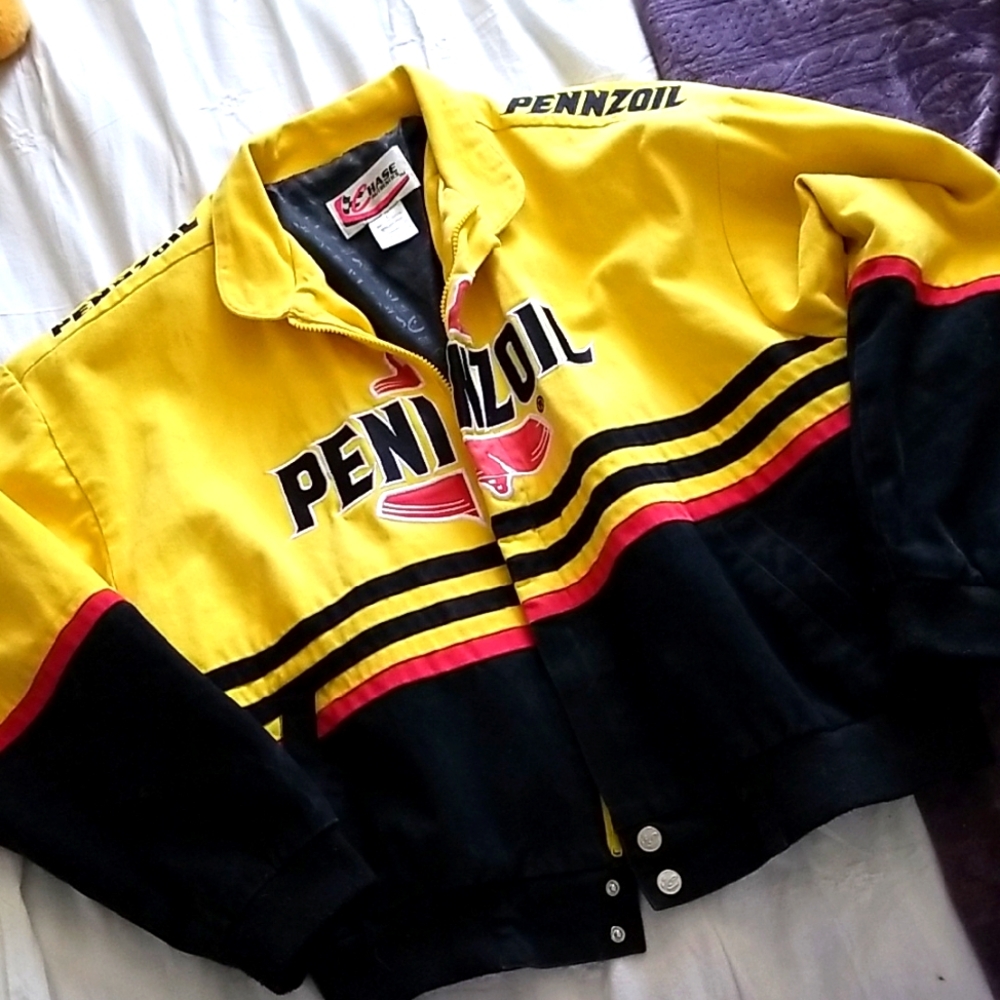 listing-status-banner